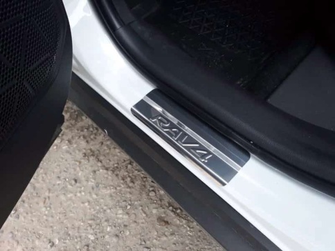LIDER  Накладки на пороги  Toyota RAV4 XA50 Тойота Рав4 ХА50 2018-2024г 4 шт нержавейка    фото 3