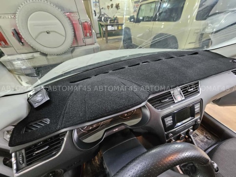Накидка на панель Skoda Octavia A7 Шкода Октавиа А7 2013-2020г карпет Maximal фото 6