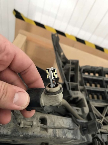 AVS  лампа светодиодная c обманкой Canbus T10 W5W 12-24V 6000K 240LM 2шт    фото 3