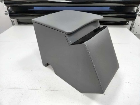 Подлокотник  УАЗ Hunter Хантер Вика-1 экокожа    фото 3