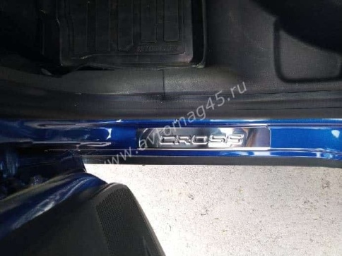 LIDER  Накладки на пороги  Лада Vesta Веста SW Cross NG 4 шт нержавейка    фото 7