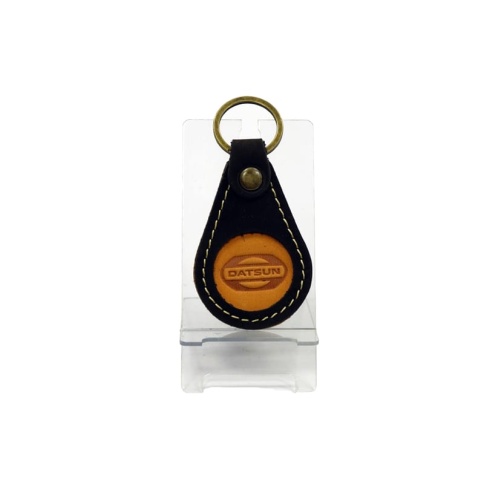 Брелок  на ключ Datsun Датсун кожа трехслойный   фото 1
