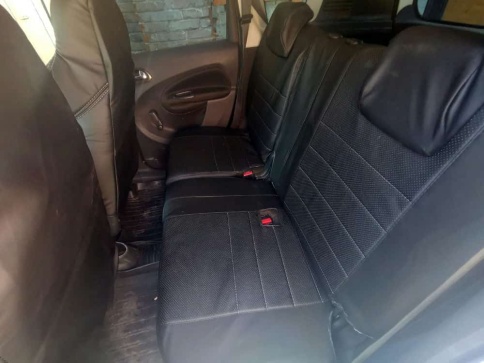 Recaro  чехлы универсальные экокожа черный черный комплект    фото 10