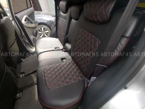 Авточехлы  Toyota RAV4 Тойота Рав4 2000-2006г Chery Tiggo 2005-2013г экокожа черная крас.нить ромб   фото 2
