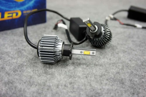 C8  чип СОВ LED 2шт H3 12В 20W 6000К 2400Lm гарантия 1мес    фото 1