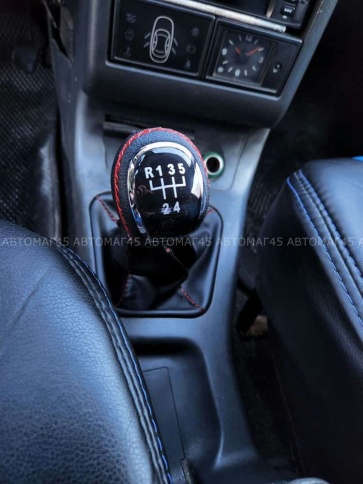 SALMAN Ручка КПП ВАЗ 2110 2111 2112 под КПП 2110 черный с красной ниткой в сборе хром   фото 5