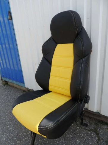 Экстрим  чехлы универсальные экокожа черный комплект брак   фото 1