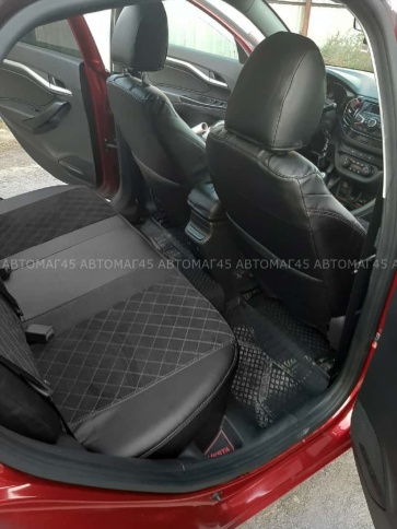 Авточехлы  Lada Vesta Лада Веста седан SW SW Cross экокожа алькантара черная с серой ниткой ромб    фото 2