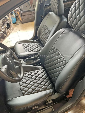 Авточехлы  Nissan X-Trail Ниссан Х-Трейл 2007-2014г кузов T31 экокожа черная серая нить ромб    фото 1