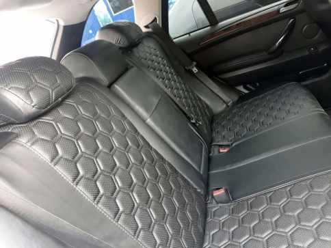 Драйв  чехлы универсальные Соты экокожа черный черный комплект    фото 2