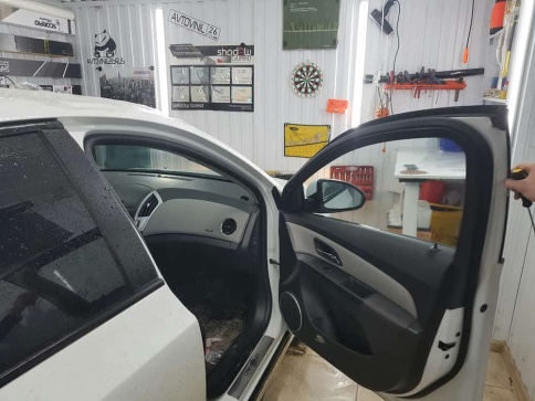 Solarnex  тонировочная пленка съемная силиконовая ширина 1м 15% от 0,5м    фото 3