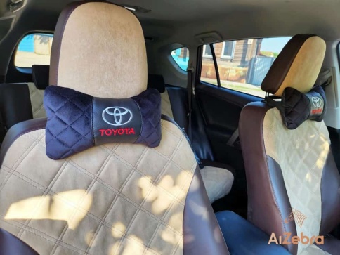 Подушка  под шею с лого Toyota 2шт фото 3