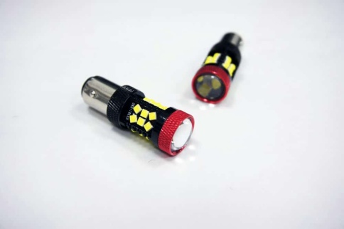 C2R  лампа светодиодная P21/5W T25/5 30 SMD c цоколем 5000K 380Lm двухконтактная белая 2шт АКЦИЯ фото 2