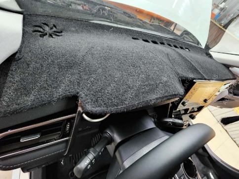 Накидка на панель Toyota Camry Тойота Камри V70 2017-2022г карпет  фото 4