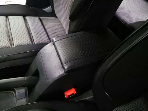 Подлокотник  Volkswagen Polo Фольцваген Поло седан 2010-2020г экокожа    фото 5