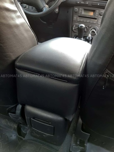 Подлокотник  Toyota Avensis Тойота Авенсис 2003-2008г экокожа    фото 5