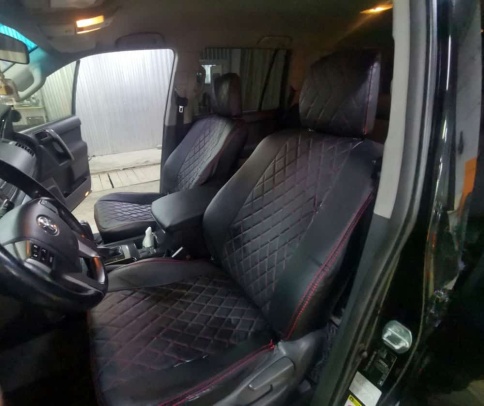 Авточехлы  Toyota Land Cruiser Prado 2009-2017г кузов J150 экокожа черный ромб    фото 1
