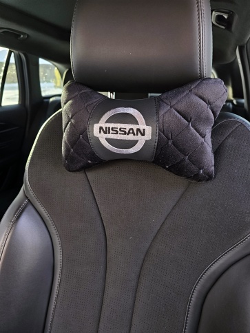 Подушка  под шею с лого Nissan 2шт фото 3