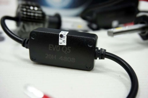 EVO Q5 чип CSP LED 2шт H1 12В 20W 4300К 3000Lm с обманкой гарантия 5мес    фото 3