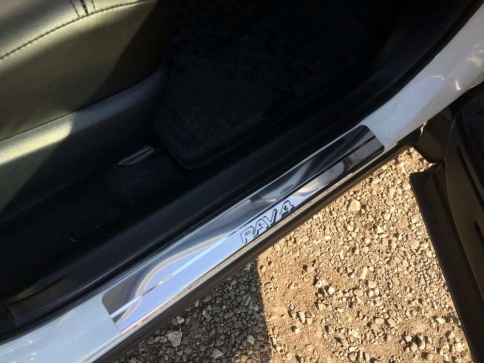 LIDER  Накладки на пороги  Toyota RAV4 XA40 Тойота Рав4 ХА40 2013-2019г 4 шт нержавейка    фото 4