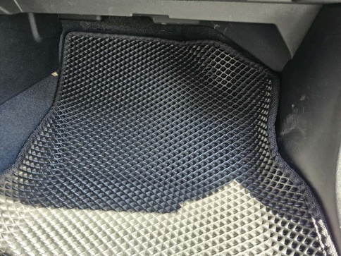 SMART  коврики в салон 3D EVA ЭВА Geely Monjaro Джили Монжаро 2022г-н.в. черные рис ромб компл 5шт фото 3