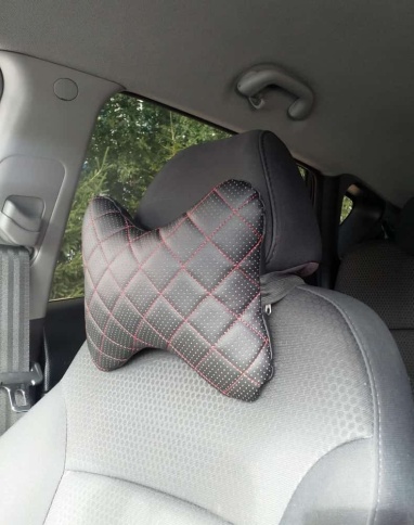 Skyway Подушка  под шею экокожа черный ромб фото 1